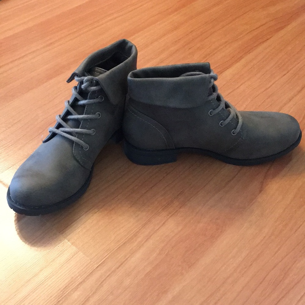 NWOT Sonoma Gray Ankle Boots